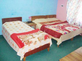 Hotel Abi-Hayat, Srinagar 2
